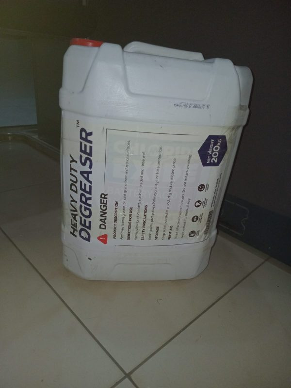 heavy duty degreaser heavy duty Degreasers for machinery and industrial cleaning in Kenya